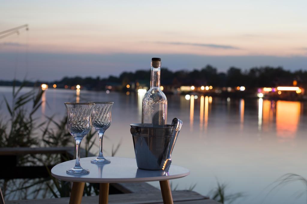 Hakuna Matata Apartments Улцинь Екстер'єр фото