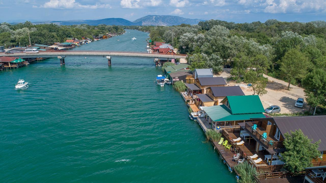 Hakuna Matata Apartments Улцинь Екстер'єр фото