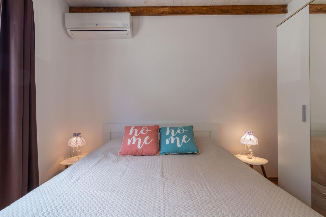 Hakuna Matata Apartments Улцинь Екстер'єр фото