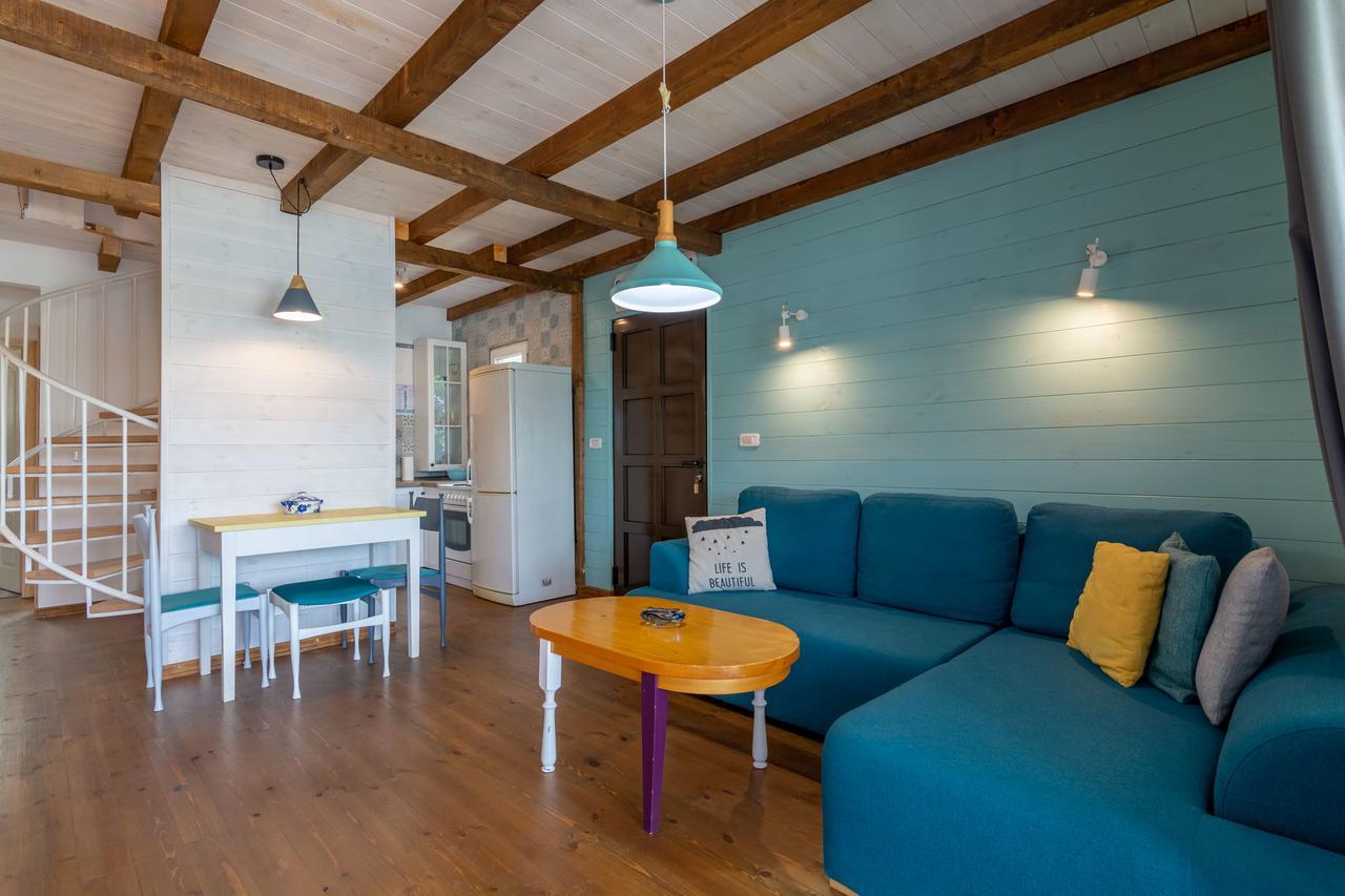 Hakuna Matata Apartments Улцинь Екстер'єр фото