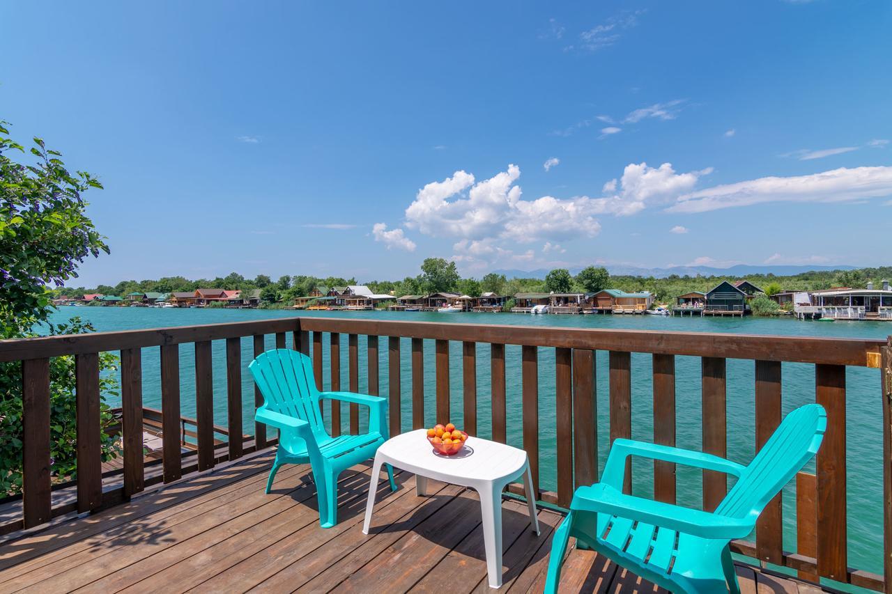 Hakuna Matata Apartments Улцинь Екстер'єр фото